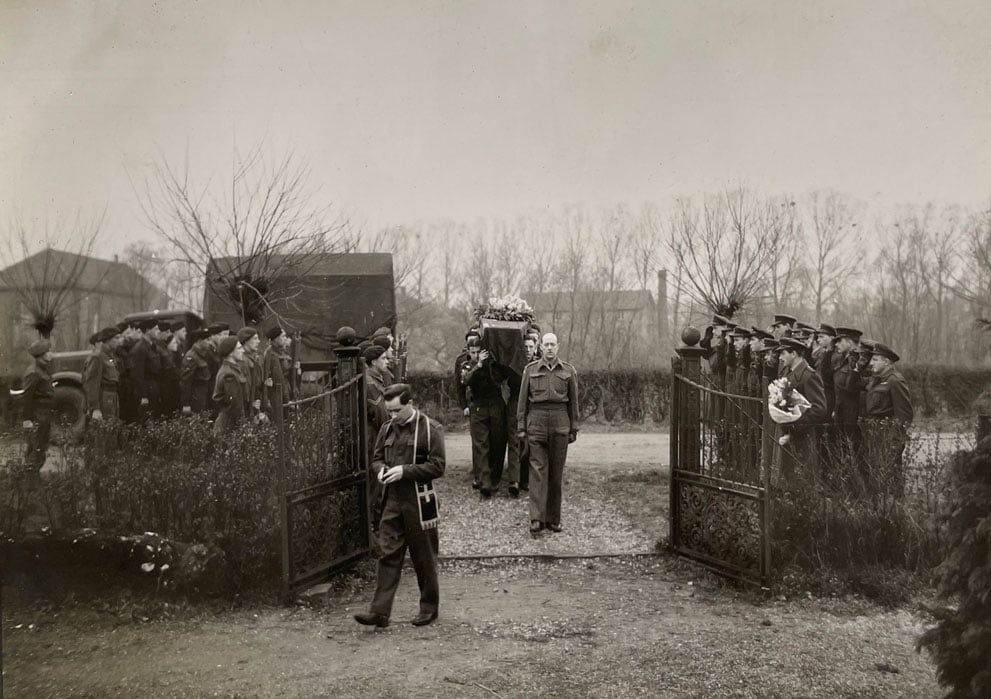 Funeral Padraig Culligan Grave Cemetery