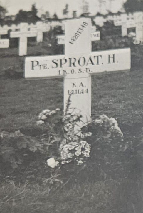 Henry's grave around 1947