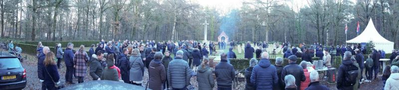 Lichtjes op Oorlogsgraven Land van Cuijk 2024