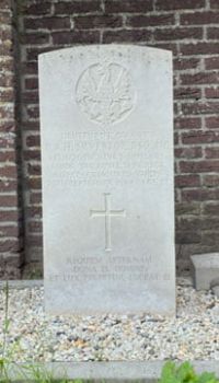 Grave David Silvertop