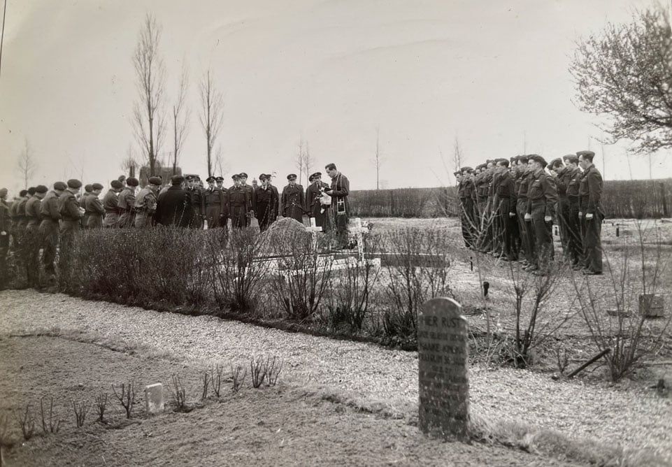 Begrafenis Padraig Culligan in Grave