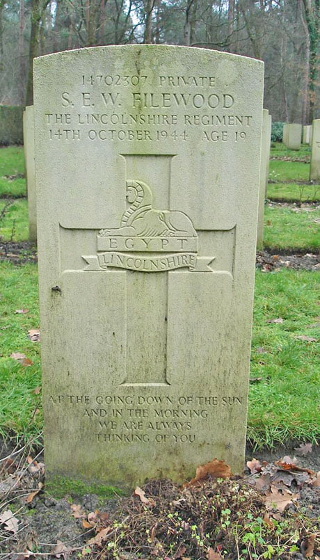 Grave Stanley Ernest Walter Filewood