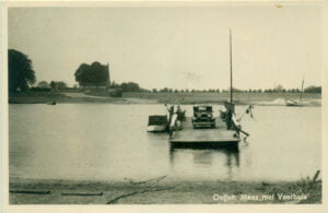 Oeffelt Veerhuis, pont over de Maas richting Gennep