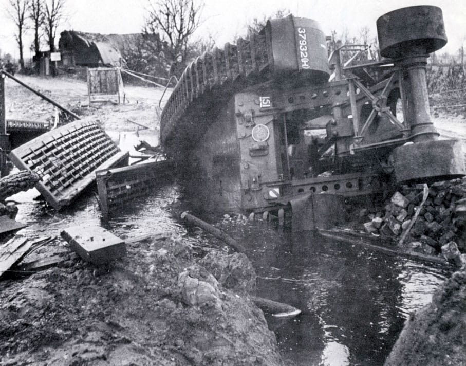 Tank from Brigade HQ 6th Guards Tank brigade in the Molenbeek, source IWM London