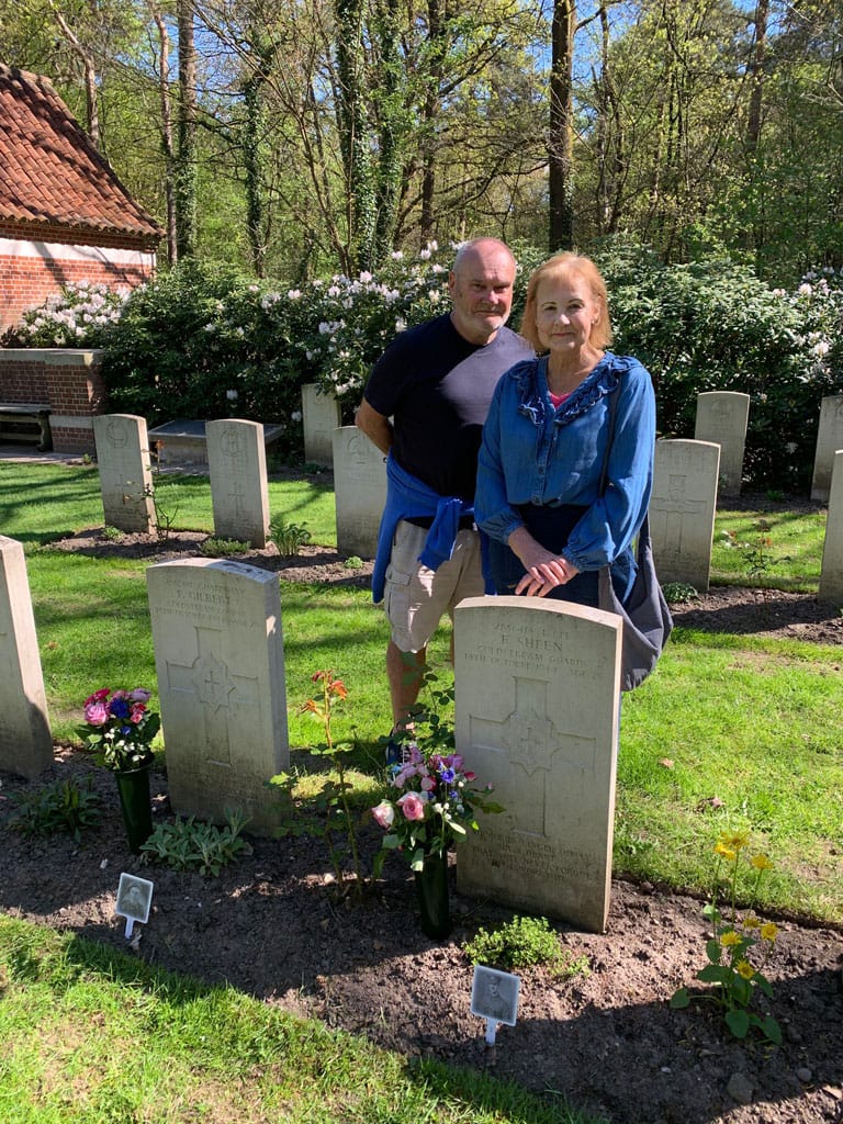 Helen and Steve Barnes at Frank Sheens Grave in 2026